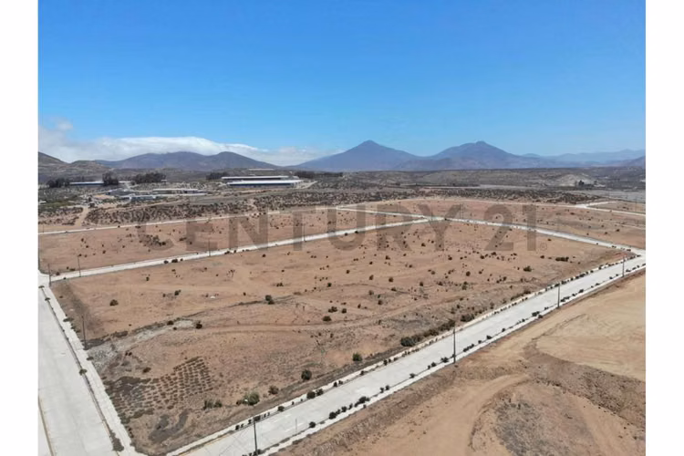 Se venden sitios en Parque Industrial Serena Norte