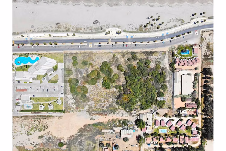 Se vende terreno frente al mar en Coquimbo