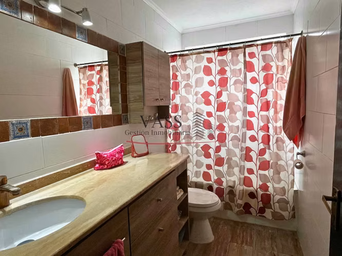VASS vende casa 3D 2B en barrio residencial de Quilpué