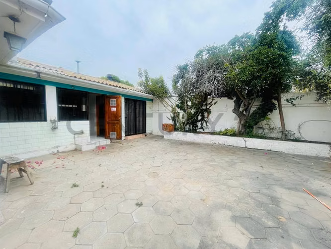 Arriendo casa comercial cercana a Mall de La Serena