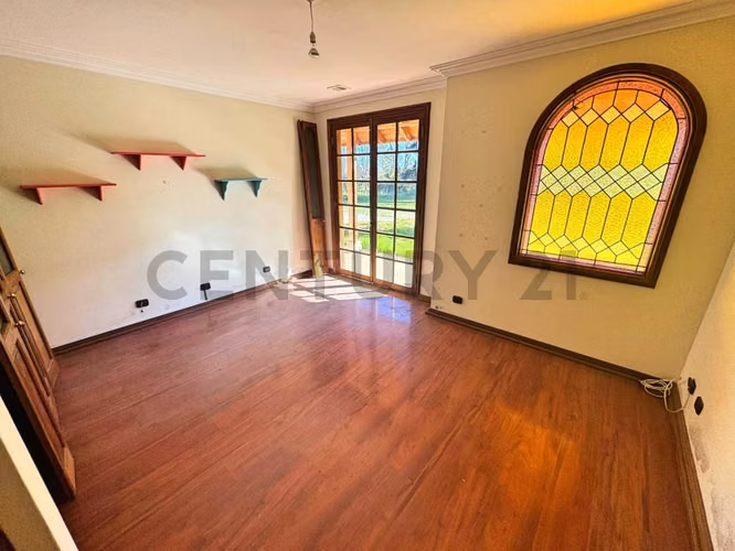 Se arrienda local comercial /oficina en Ulriksen