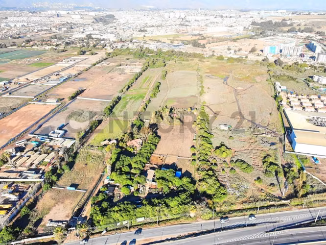 Se vende terreno para desarrollo inmobiliario