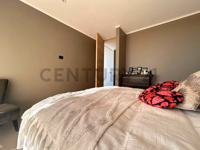 Se vende casa en condominio Las Mostazas