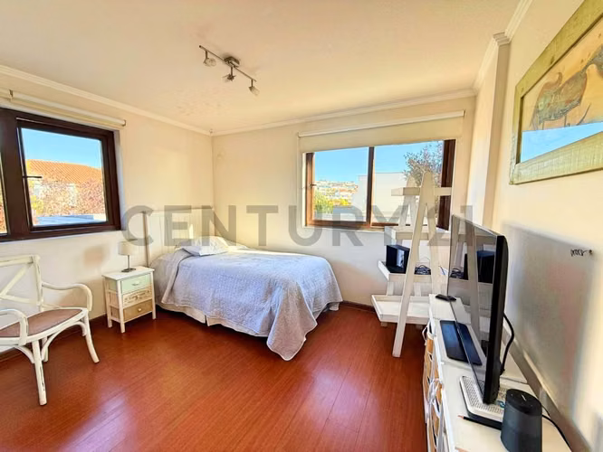 Venta Casa en Condominio El Santuario, Peñuelas