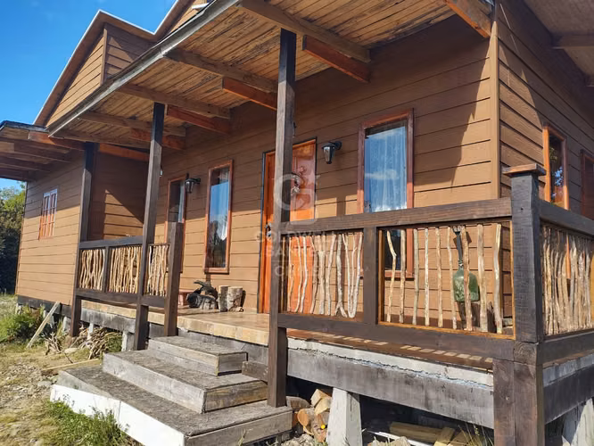 Amplia y hermosa casa en parcela de 5.000 m²