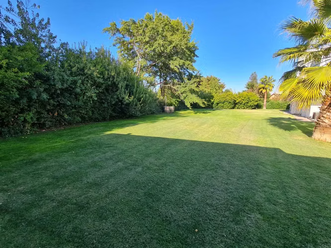 Espaciosa casa en venta, Linares (117787)
