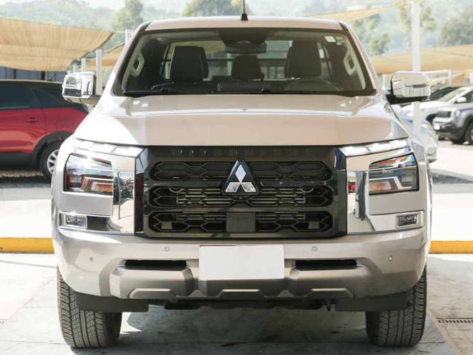 Mitsubishi L200 Xr 2024 New L200 Dakar Xr At E6 - Imagen 2