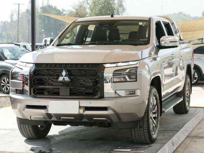 Mitsubishi L200 Xr 2024 New L200 Dakar Xr At E6 - Imagen 1