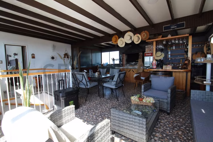 Se vende casa uso comercial sector Tongoy