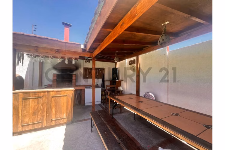 Se vende casa sector Rosario Peñuelas