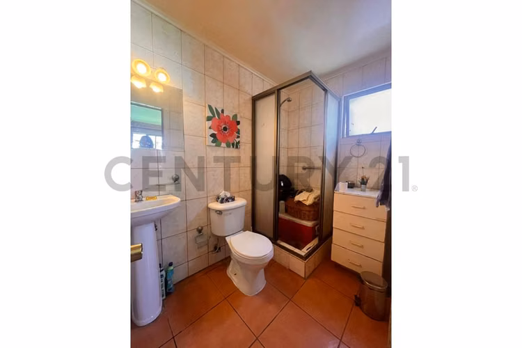 Se vende casa sector Rosario Peñuelas