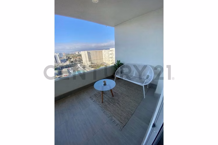 Se vende departamento primera linea