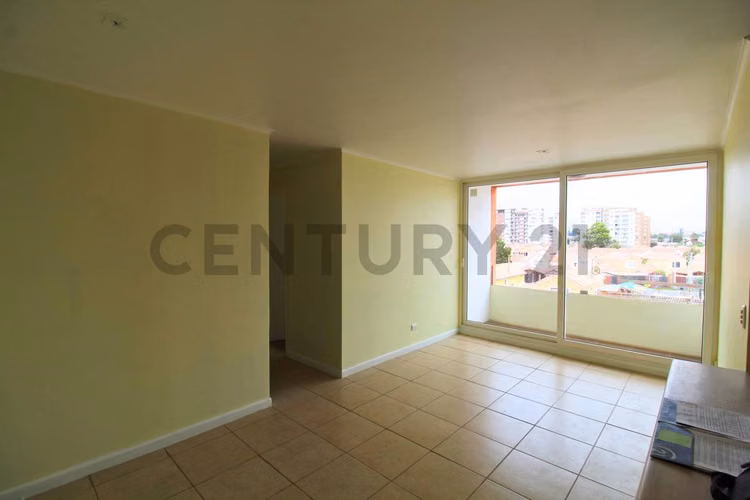 Se vende departamento sector Puertas del mar