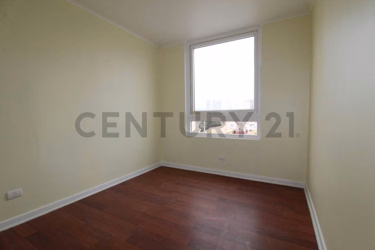 Se vende departamento sector Puertas del mar