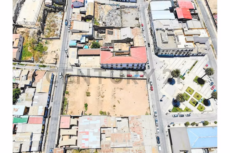Se vende terreno frente al Puerto de Coquimbo