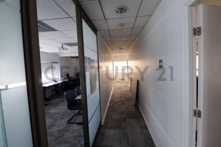 Arriendo local comercial sector Av el Santo