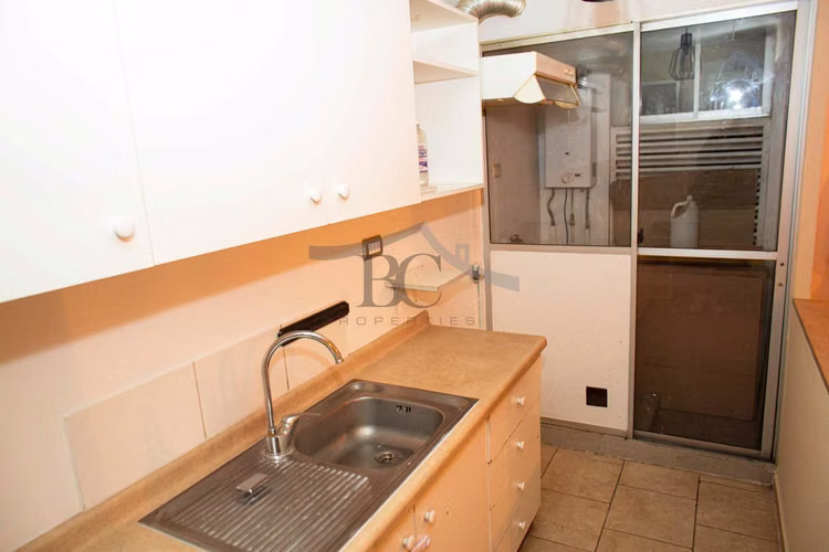 Se vende hermoso dpto sector sur. (118017)