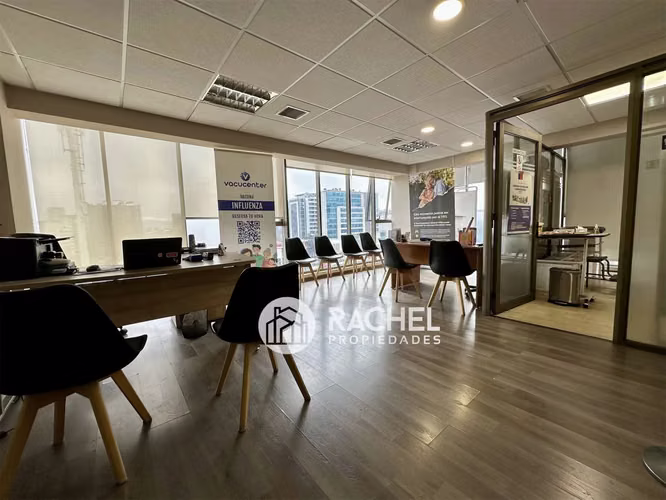 SE VENDE OFICINA RENTANDO CON CONTRATO VIGENTE