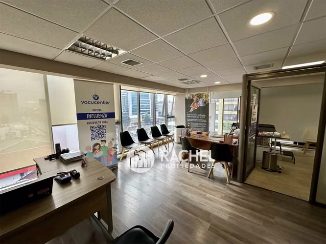 SE VENDE OFICINA RENTANDO CON CONTRATO VIGENTE