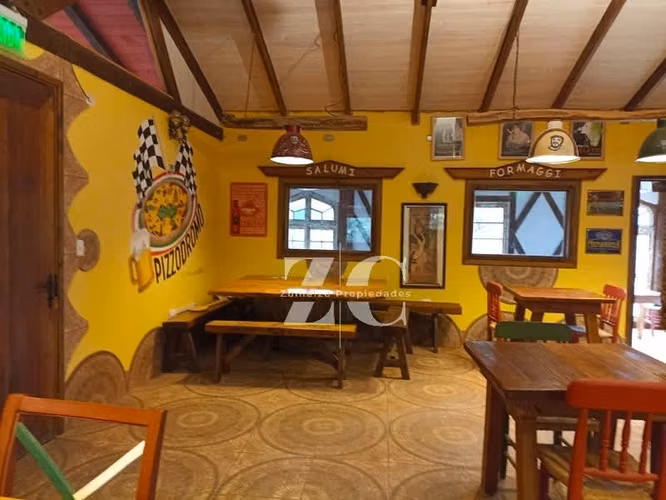 SE VENDE TERRENO CON CASA RESTAURANT EN LIMACHE