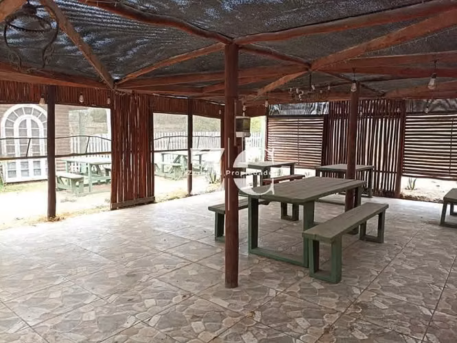 SE VENDE TERRENO CON CASA RESTAURANT EN LIMACHE