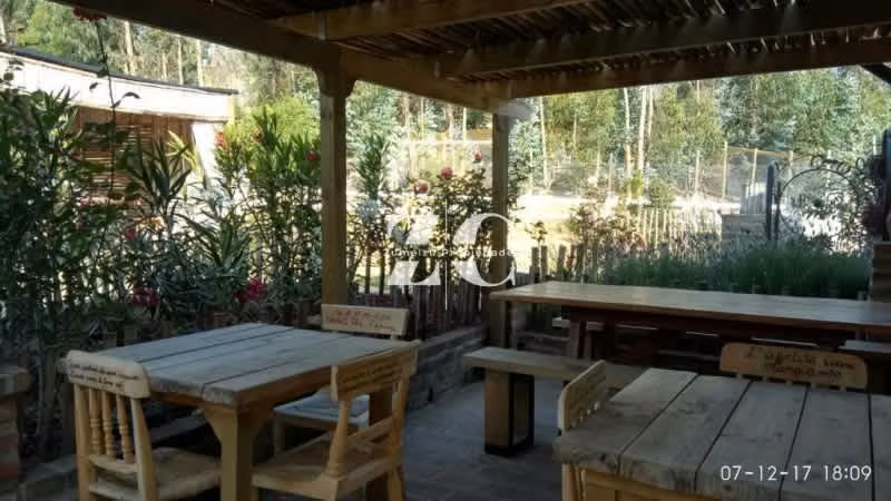 SE VENDE TERRENO CON CASA RESTAURANT EN LIMACHE