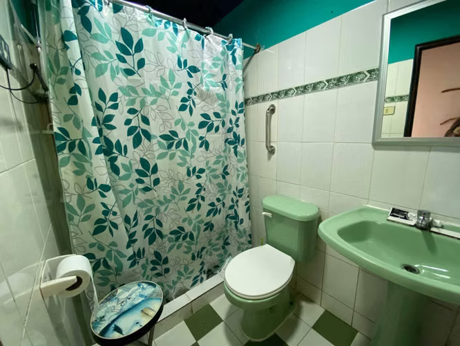 Curanipe, 300m2 terreno 201m2 construido (118143)