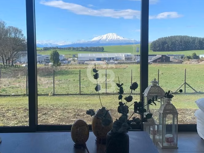 Rebajada !! Hermosa Casa térmica con vista a volcanes