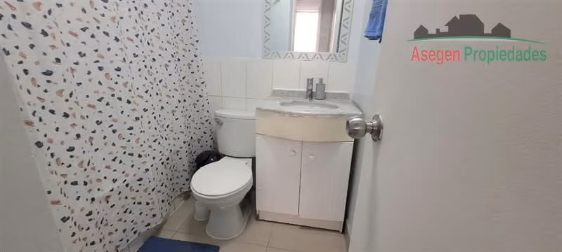 DEPARTAMENTO Dpto. en venta en Cond. Doña Alejandrina AMOBLADO