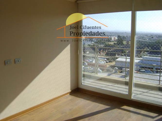 Departamento semi nuevo, tipo mariposa, estación Las América. Cod-2389 - Imagen 4