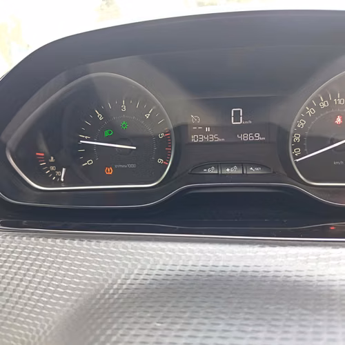 PEUGEOT 2008 2020 - Imagen 12