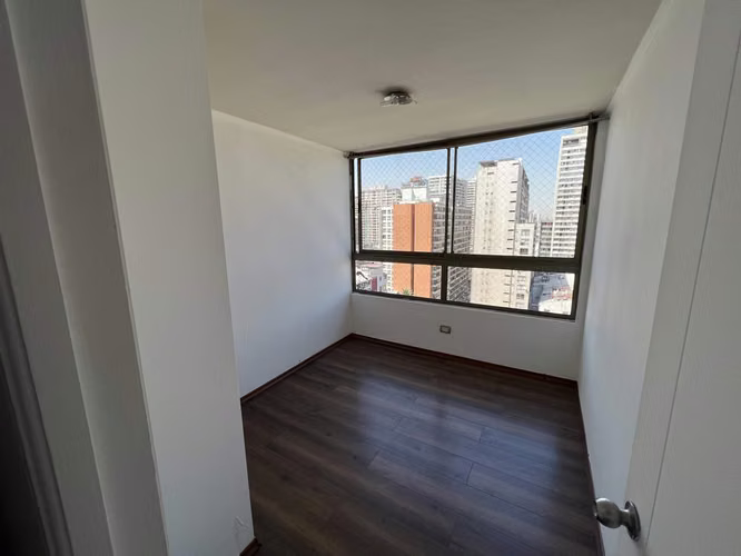 Excelente ubicacion , santiago centro - Imagen 7