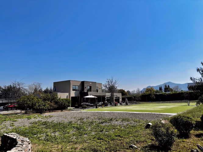Distribución impecable - Remodelada (118723)