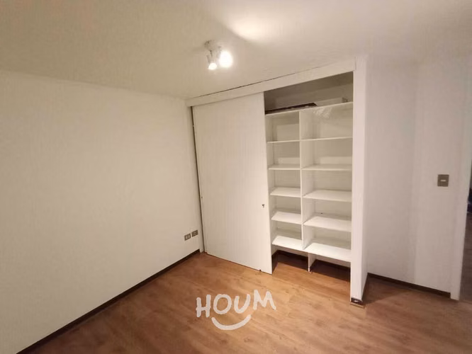 Departamento en Avenida Vicuña Mackenna