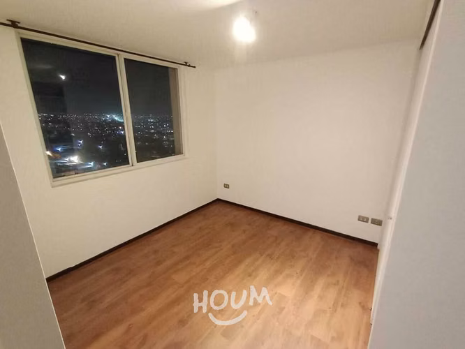 Departamento en Avenida Vicuña Mackenna