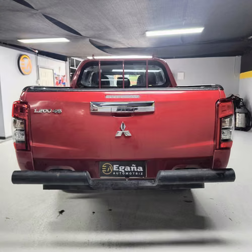 MITSUBISHI L200 KATANA 4X4 2.4 2022 - Imagen 6