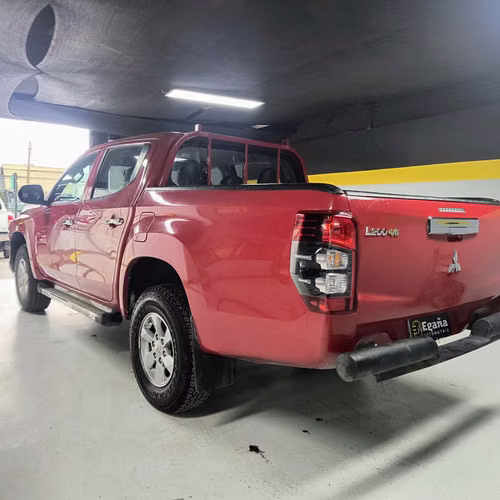 MITSUBISHI L200 KATANA 4X4 2.4 2022 - Imagen 4