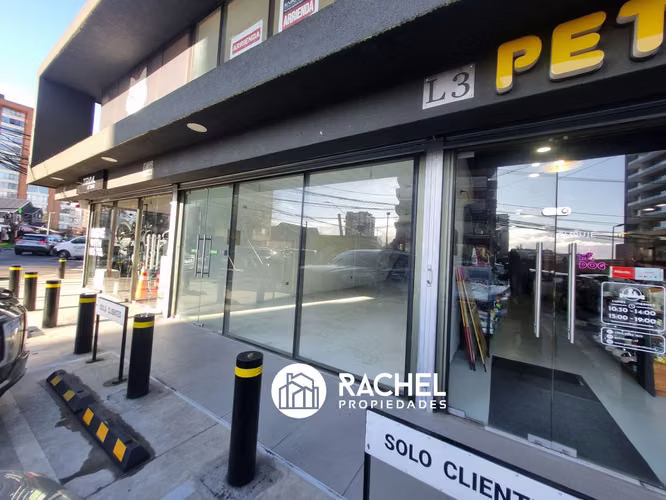 SE ARRIENDA LOCAL EN CALLE DE ALTO FLUJO, SECTOR HOCHTETTER COLEGIO ALEMAN - Imagen 2