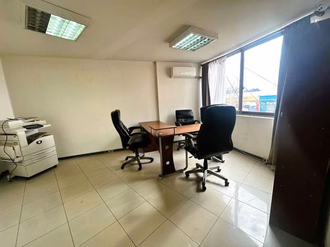 Venta de Oficina en Calle Bulnes Quilpue