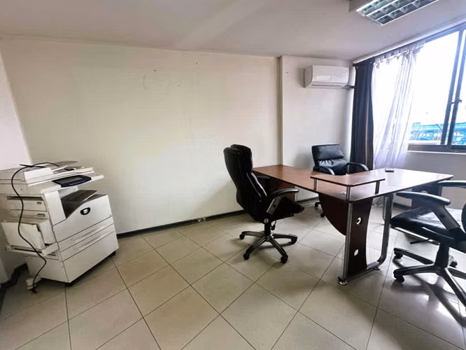Venta de Oficina en Calle Bulnes Quilpue