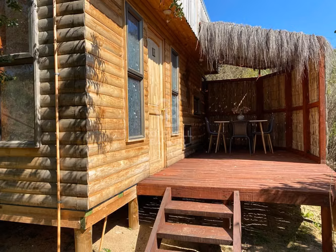 Refugio Moderno y Sustentable en Alto Pangal, Limache