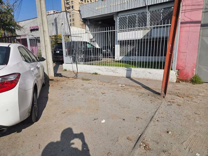 SE ARRIENDA GALPÓN EN AV DEPARTAMENTAL (119442)