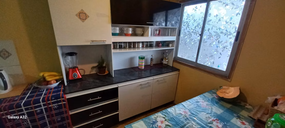 Venta de Linda y Amplia Casa en Villa el Eucaliptus, Teno - Imagen 2