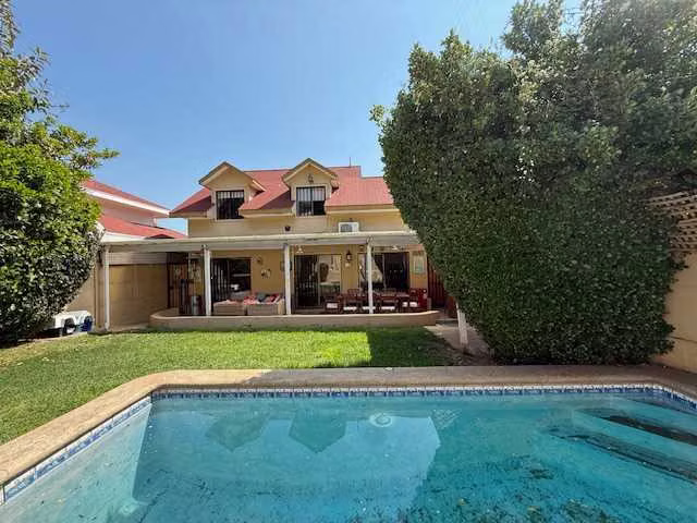 Bella, Acogedora, condominio seguro, vista (119722)