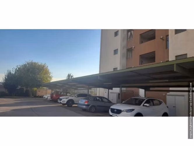 VENDO DEPARTAMENTO CENTRAL