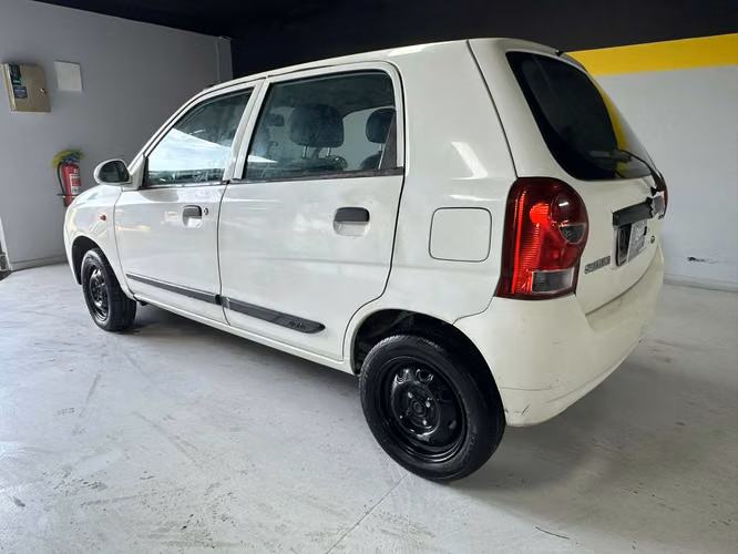SUZUKI ALTO 1.0 2011