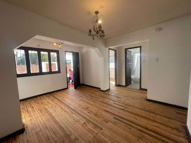 2 Casas Por El Valor De Una | 410 M2 | +4 Est (119872) - Imagen 2