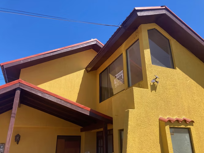 VENDO EXCELENTE CASA HUERTOS FAMILIARES