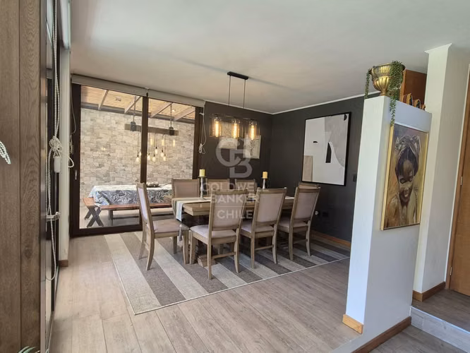 Cocina Amplia - Condominio Alkura - Chicureo