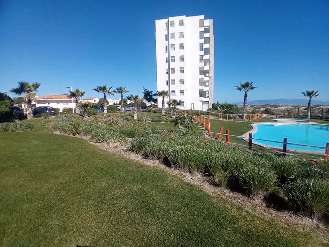DEPARTAMENTO EN VENTA EN EL EXCLUSIVO CONDOMINIO  SERENA GOLF, LA SERENA.